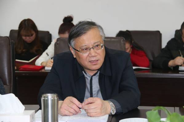 增強使命感和責任感，積極作為，為實現“十三五”良好開局而努力奮斗